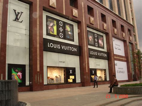 louis vuitton bangalore contact number|Louis Vuitton Bangalore ub city.